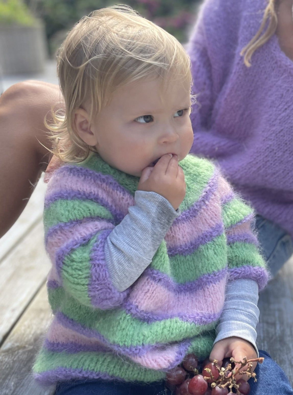 KIT FOR "CHILDREN'S SWEATER WATERMELON"
